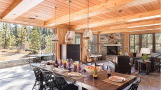 Hunter by AvantStay Award-Winning Riverfront Cabin 5 Minutes from Palisades - Olympic Valley - 7