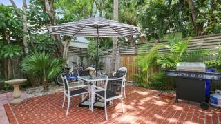 Land Of Love by AvantStay Pets Allowed Shared Pool Great Location Month Long Stays Only - Key West - 8