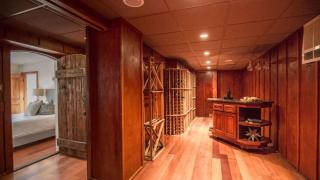 5 Acre Estate w Lake Pool Hot Tub De Luz by AvantStay - 5