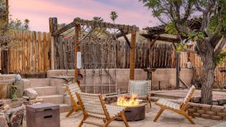Boho Desert Home w Fire Pit Backyard Chic Ranch Retreat Asteroid by AvantStay - Twentynine Palms - 9