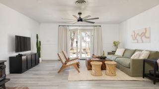 Boho Desert Home w Fire Pit Backyard Chic Ranch Retreat Asteroid by AvantStay - Twentynine Palms - 3