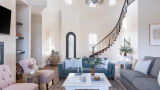 Palazzo Del Sol By AvantStay Breathtaking Home w Mountain Views Hot Tub - 2