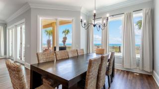 Oceanfront PoolHot Tub Game Room Views Steps to Beach Lido by AvantStay - 1