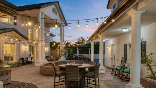 Grand Contento by AvantStay Extraordinary Estate w Pool Movie Room - 5