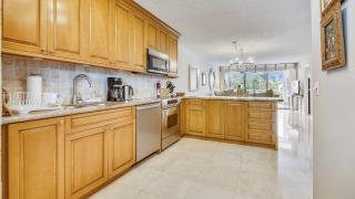 Dune Wind South by AvantStay Communal Pool Hot Tub Gated Community Close to Smathers Beach Month Long Stays Only - Key West - 7