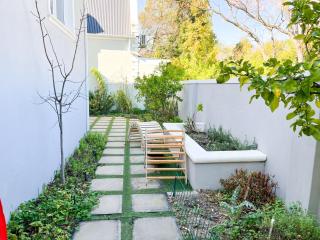 Winelands Mountain View Oasis - 9