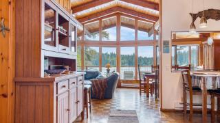 Goss Lake Getaway by AvantStay Lakefront Escape - 5