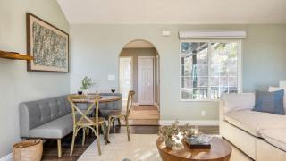 2 Decks Views Firepit Cozy Modern Relaxing Home Blue Spruce by AvantStay - 1