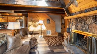 Bear’s Lair by AvantStay 3mins from Bear Mountain Ski Resort - Big Bear Lake - 3