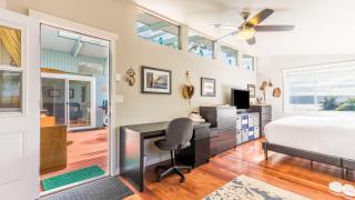 Wolf Beach Cottage by AvantStay Harbor Views - 7