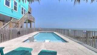 Waterfront Shared Boat Dock Pool w Views Ariel’s Grotto by AvantStay - Padre Island - 9