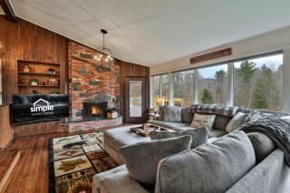 Bear Paw Cabin - 3 Living Areas, Hot Tub & Ping Pong Table - 3