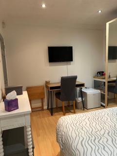 The Bungalow by SJP - Double Room - 4