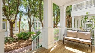 Chic 30A Beach Home Views Ping Pong 5-Min Walk to Carillon Beach Bellview - 6