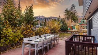 Paddington by AvantStay Cozy Chic Ski Lodge Mins from Mountain - 9