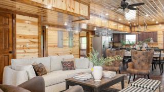 Wilder by AvantStay15min from Pigeon Forge 12ppl - 4