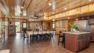 Wilder by AvantStay15min from Pigeon Forge 12ppl - 1