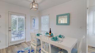 72 Pelican Bay AvantStay Community Pool Decks - 4