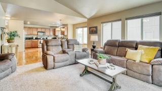 Hot Tub Air Hockey Foosball Deck Lounge Near Sunriver Mt. Bachelor Skiing - 3