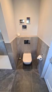 City Centre, River views, Sleeps 5, Free Parking - 1