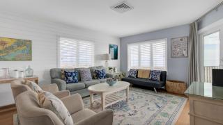 204 B Port O Call by AvantStay Beachfront Condo - Isle of Palms - 3