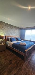 Exclusive, Beautiful & Spacious Penthouse In La Guaira with View - 4