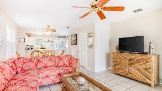 Linger Longer by AvantStay Key West Walkable Gated Community Shared Pool Week Long Stays Only - Key West - 5