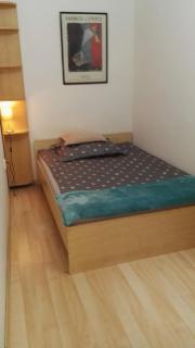 Cozy room for rent - 0