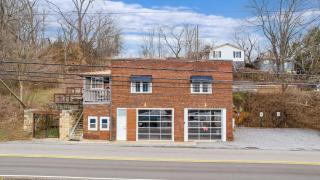 Riverside Trade Retreat AvantStay Industrial-Chic Near Downtown Asheville - 9