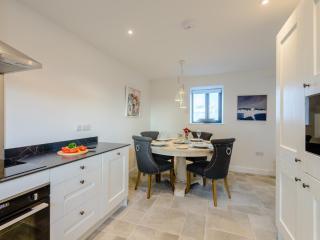 2 Bed in Llanfechell 77640 - 2