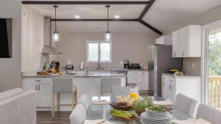 Amber Refresh by AvantStay Pool and Hot Tub - 2