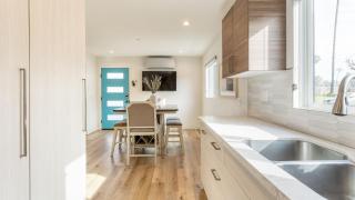 Velvet Sand II by AvantStay Steps to Newport Beach - 3