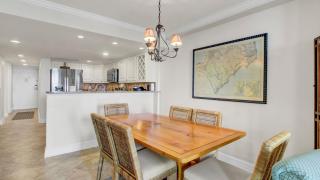 309 B Shipwatch by AvantStay Community Pool Access - 1