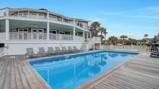 4 46th Avenue by AvantStay Pool Views Deck - 3