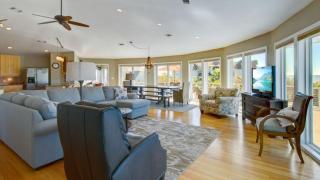 4 46th Avenue by AvantStay Pool Views Deck - 8