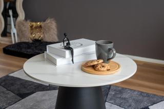 Hobart Family Retreat with Spa and Backyard Near Airport - 2