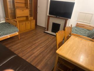 Andover Bungalow - 8