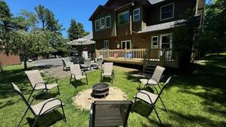 The Wooden Nest by AvantStay Deck Big Yard w Hammocks Fire Pit - 9