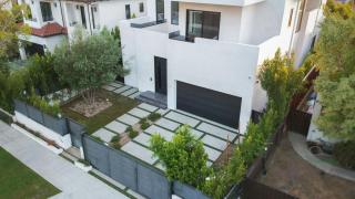 Luxe WeHo Villa Walk to Melrose Ave Pool Hot Tub North Vista by AvantStay - 5