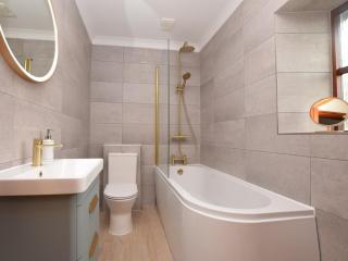 2 Bed in Clynderwen 82445 - 1