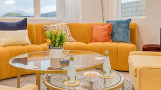 Sunburst by AvantStay Lakefront Mountain Views - Indio - 2