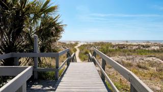 3C Mariners Walk by AvantStay Beach Pool Access Enclosed Porch - Isle of Palms - 7