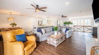 Harborside by AvantStay Expansive Destin Retreat - 2