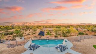 Fallbrook by AvantStay Secluded Home on 40acres wPool Rooftop Trails - Rio Verde - 2