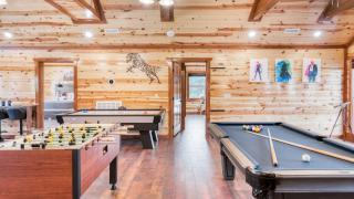 Boon by AvantStay 40-Guest Luxe Smokies Retreat - 6
