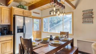 Lakeside in Bearadise by AvantStay Gorgeous Mountain Cabin in Boulder Bay - 1