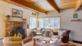 Lakeside in Bearadise by AvantStay Gorgeous Mountain Cabin in Boulder Bay - 5