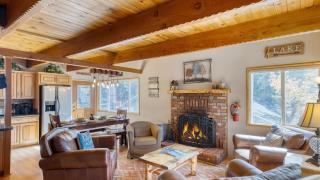 Lakeside in Bearadise by AvantStay Gorgeous Mountain Cabin in Boulder Bay - 7