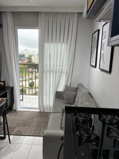 Belo Studio com suíte e varanda - 3