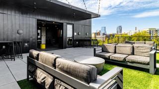 Lindsley by AvantStay Balcony Modern Design A Downtown Location - 0